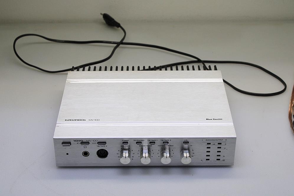 Grundig MV-100
