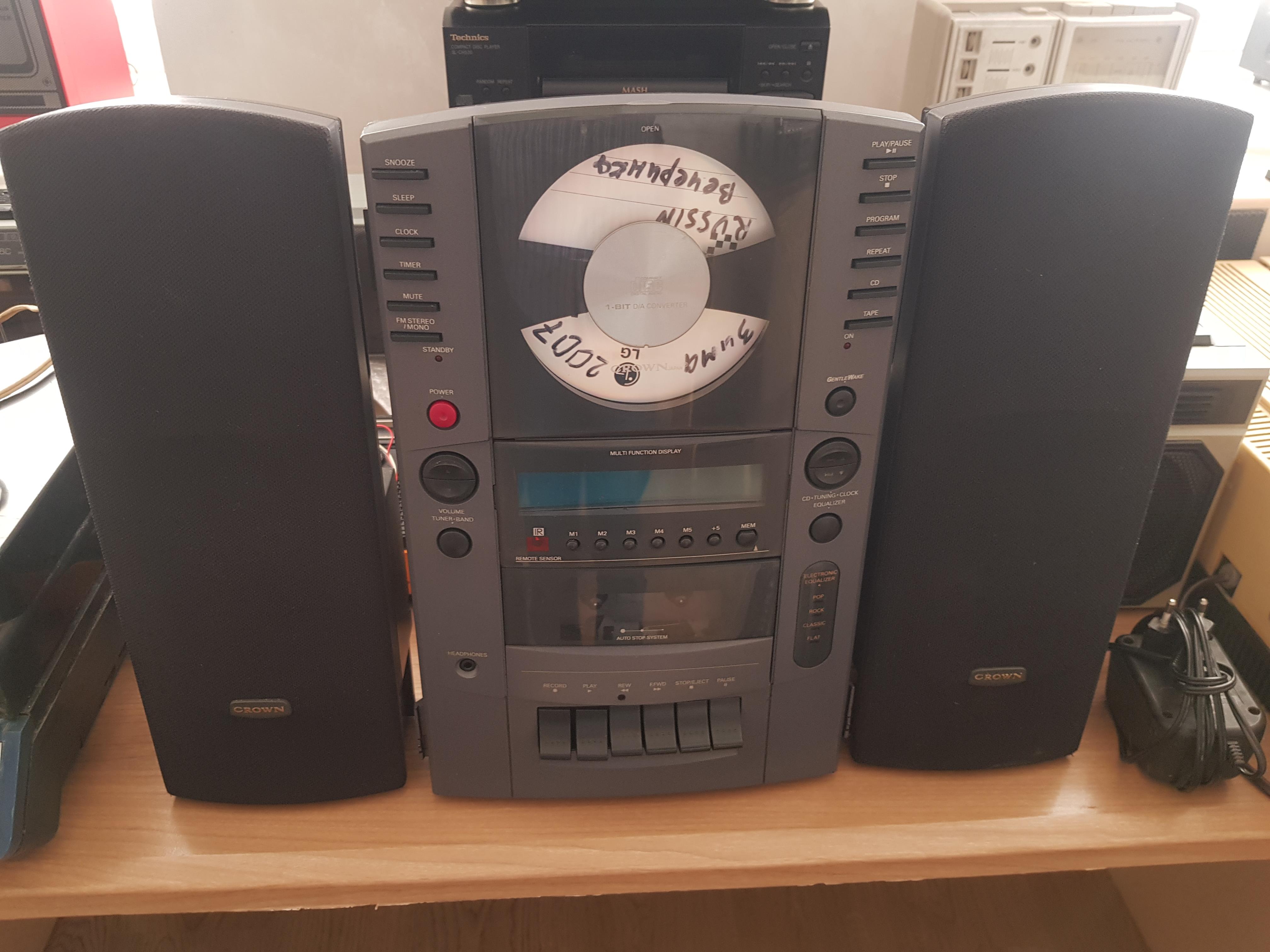 Crown CD-G215