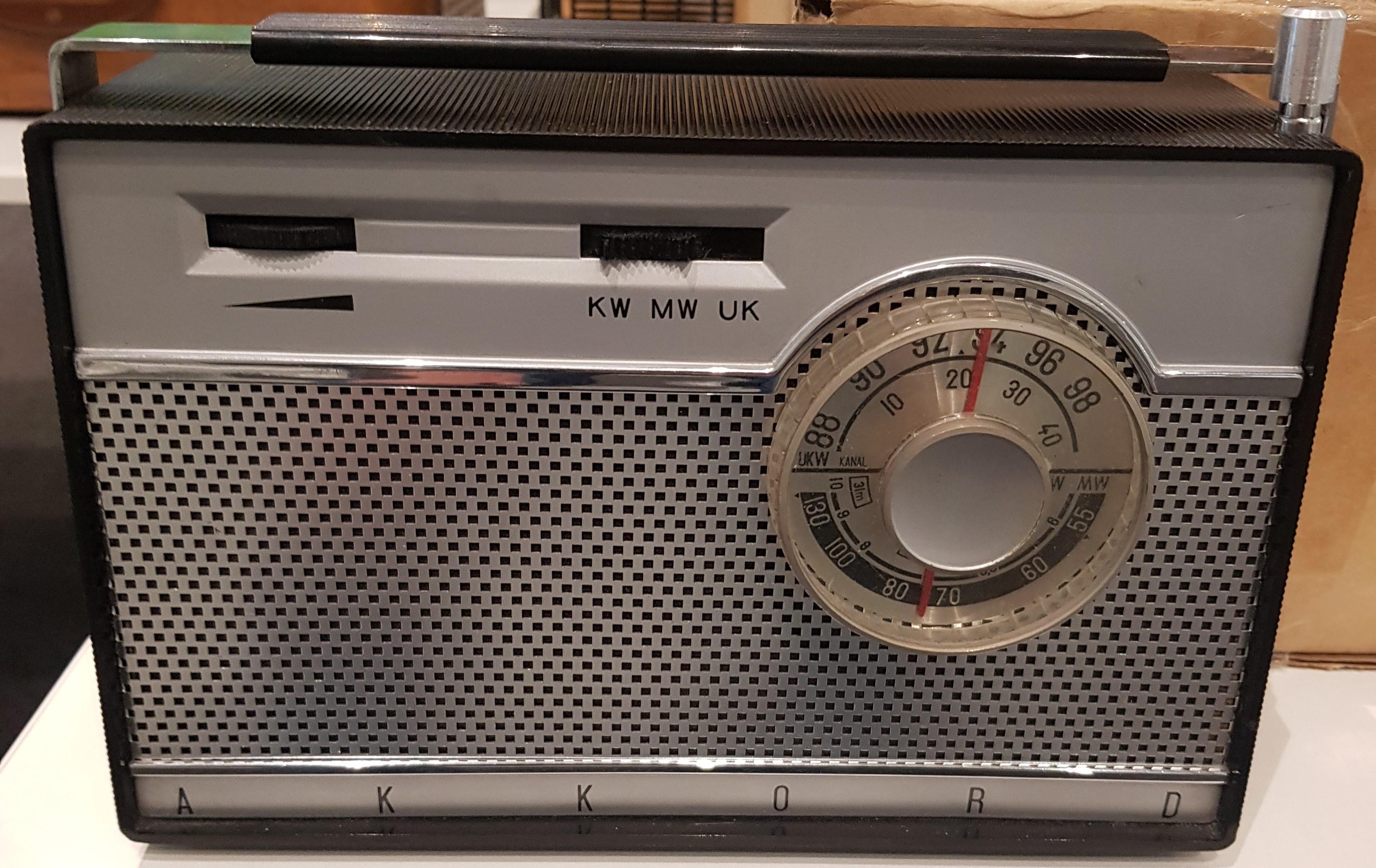 Akkord Radio Filou L613