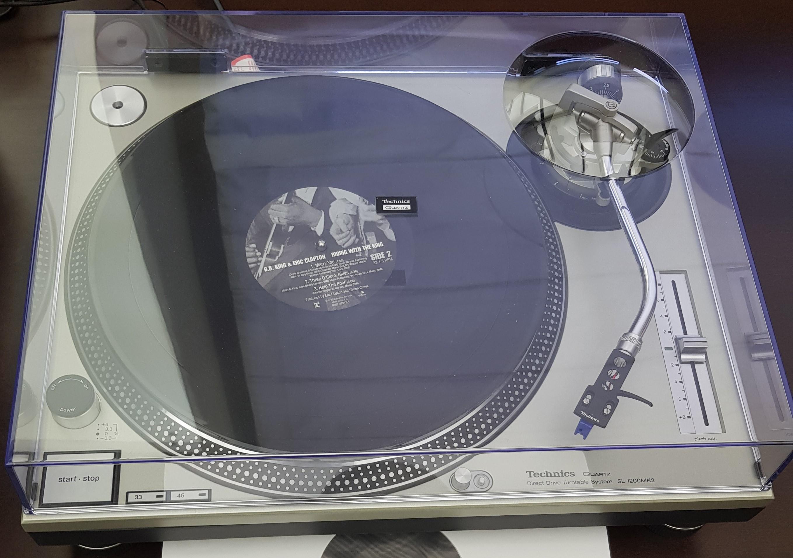 Technics SL-1200MK2