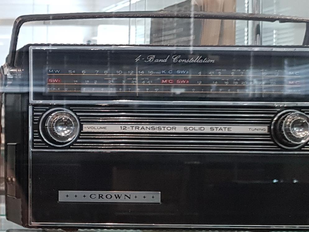 Crown TRF-2210