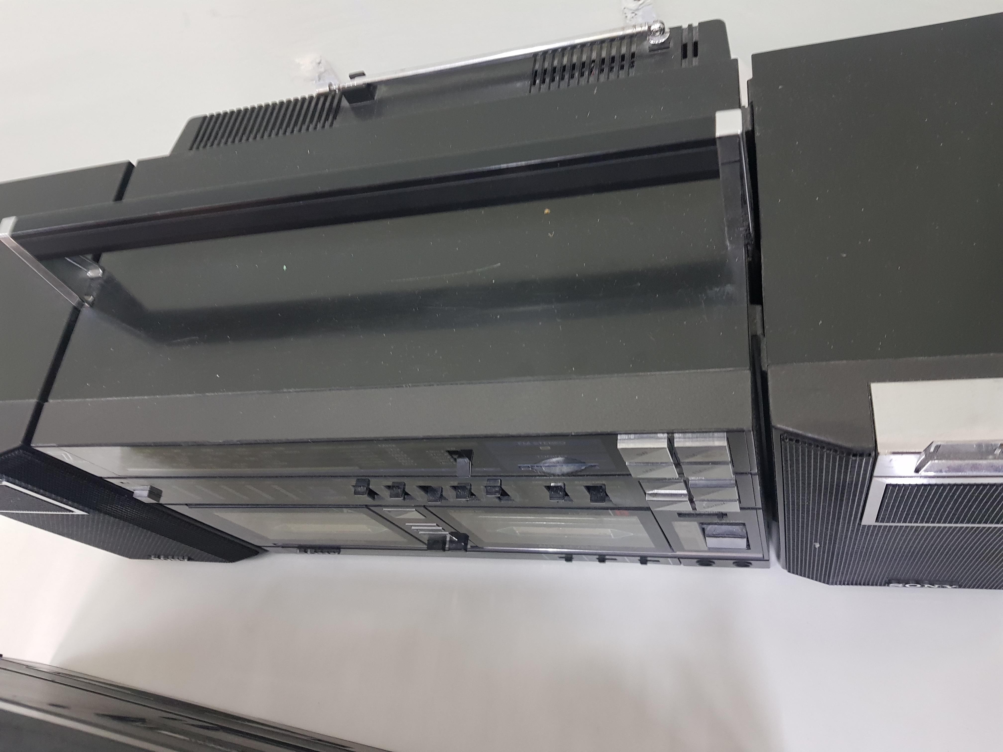 Sony CFS-W900
