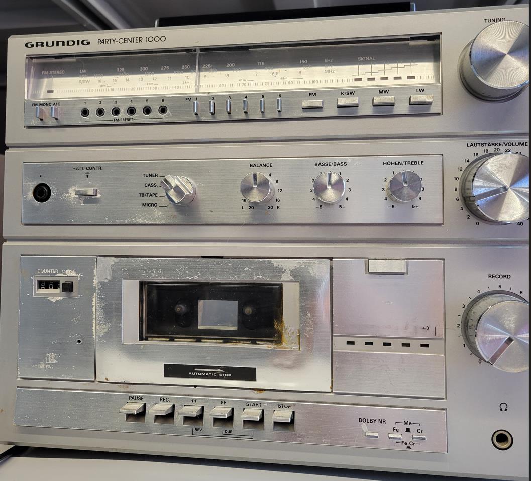 Grundig Party center-1000