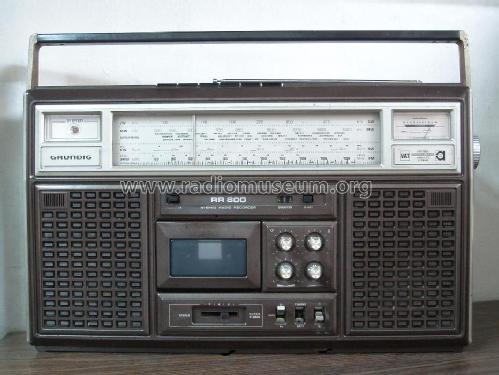 Grundig RR-800