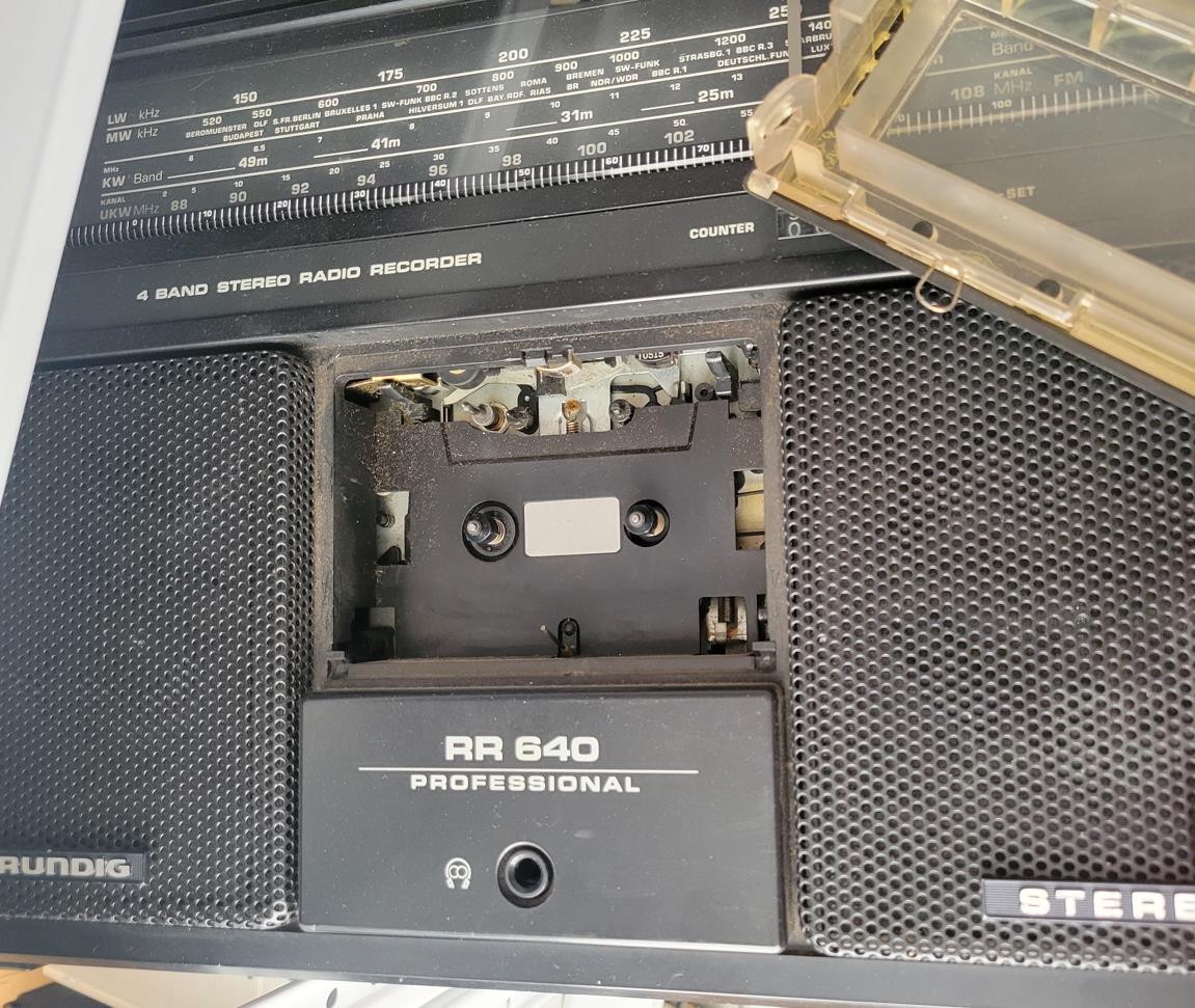 Grundig RR-640