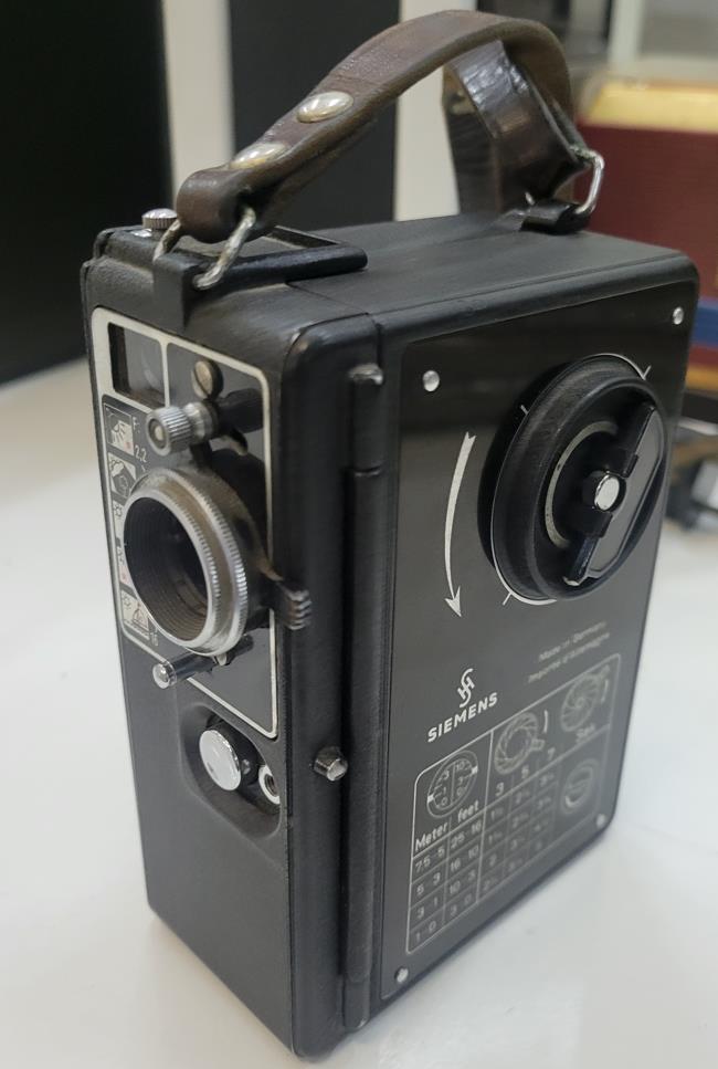 Siemens Kino-Kamera 8R