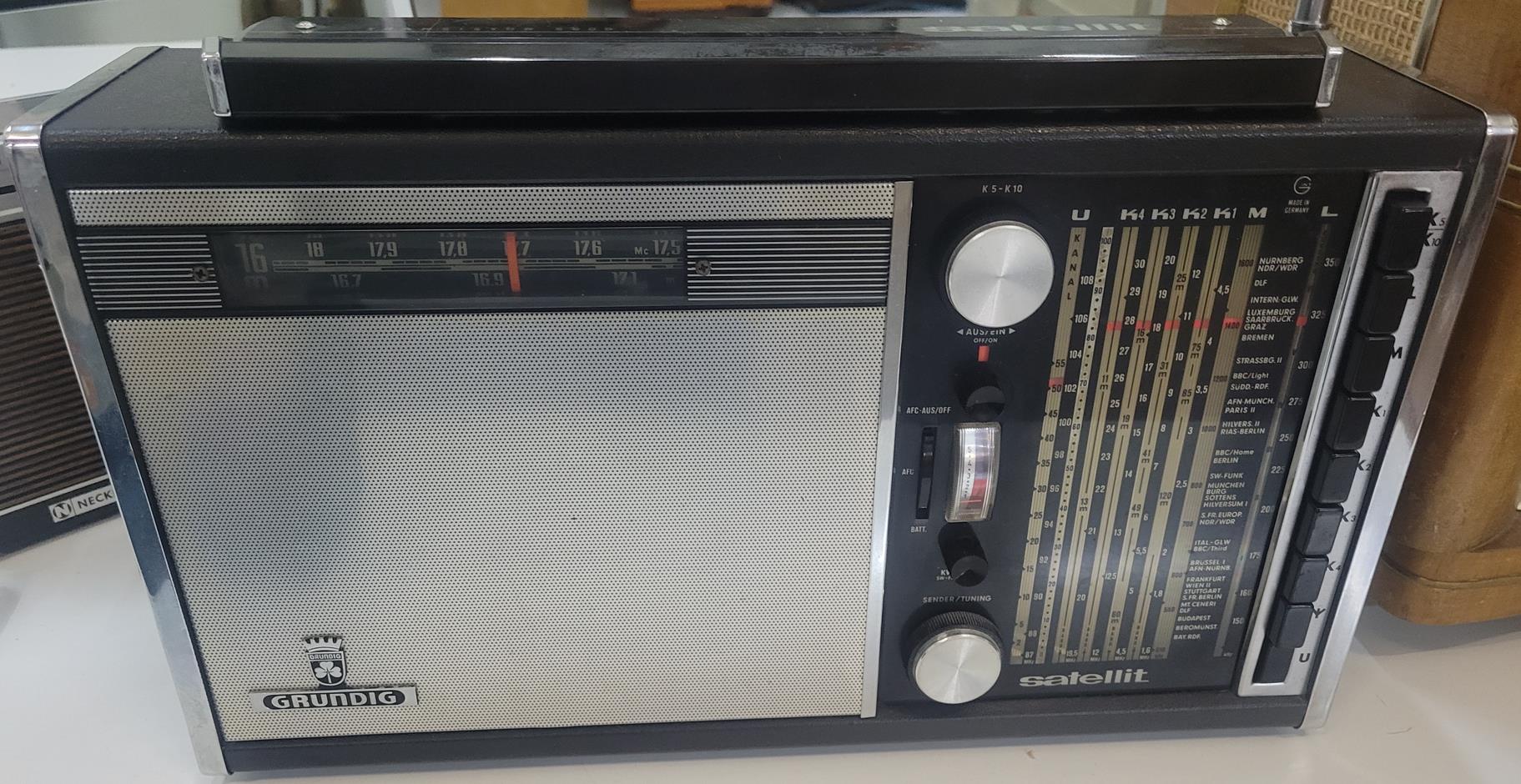 Grundig Satellit-205