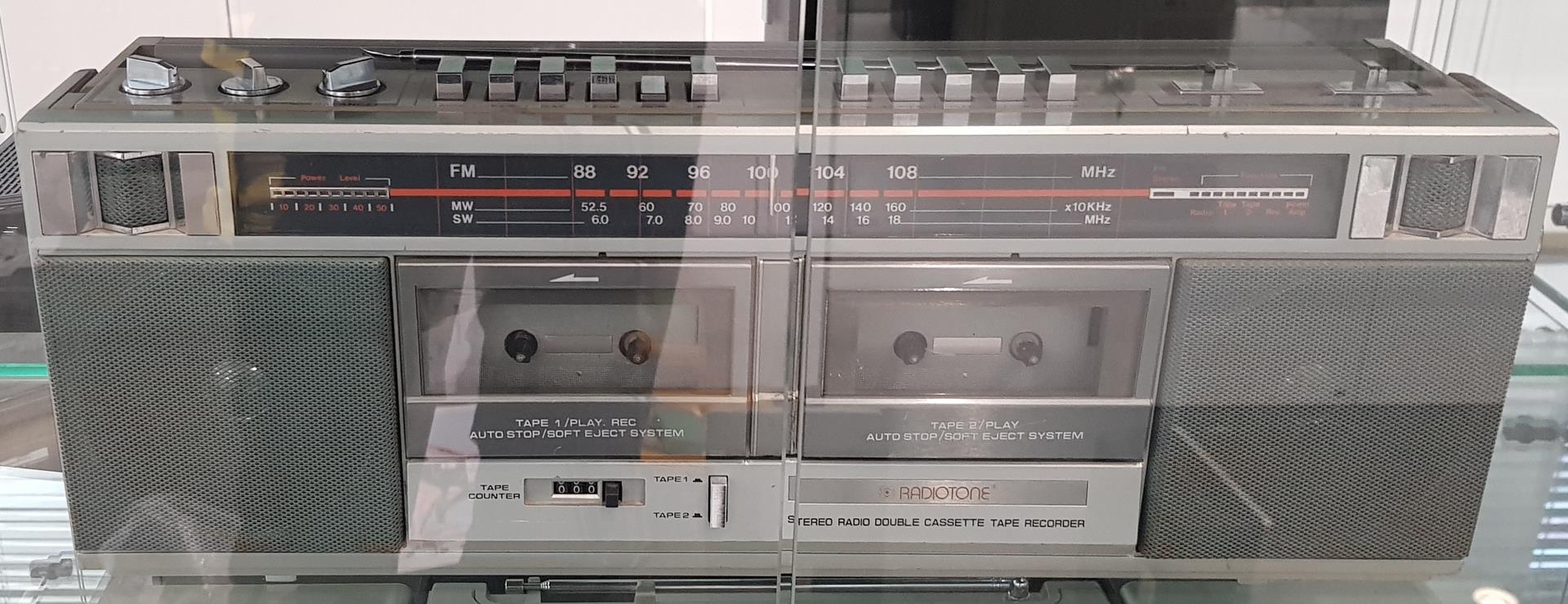 RADIOTONE RDX330L