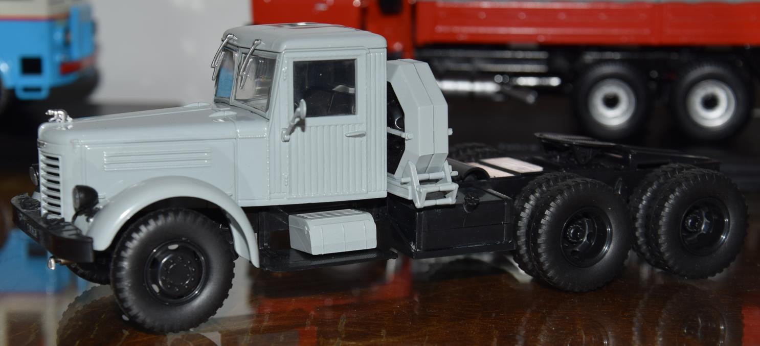 ЯАЗ-210Д