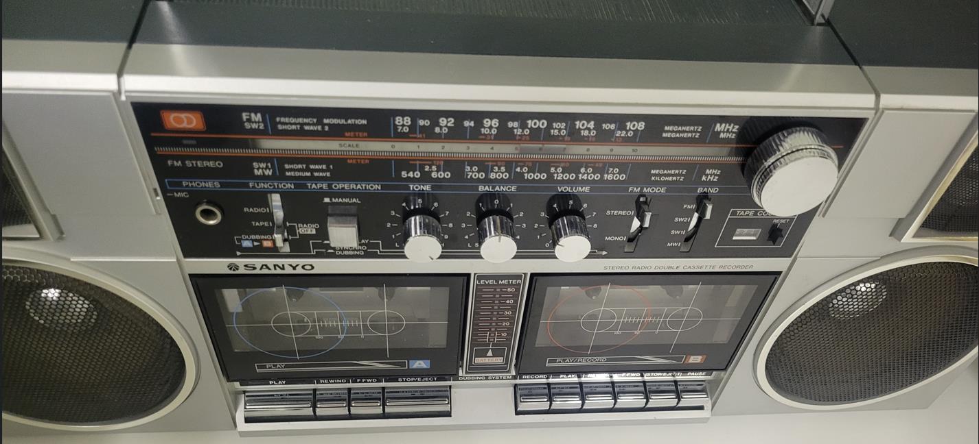 Sanyo M-W2K