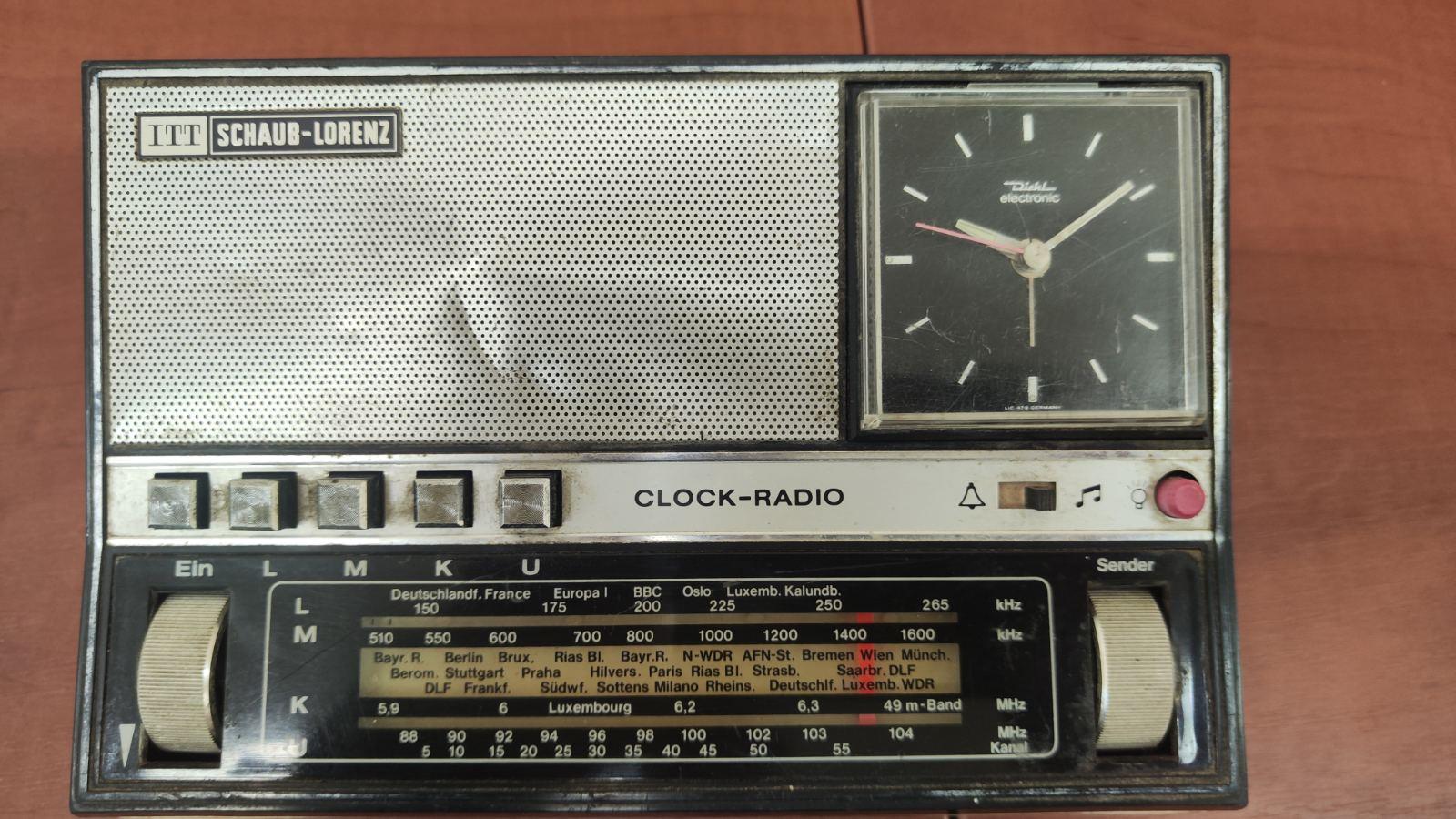 ITT Clock-Radio 101