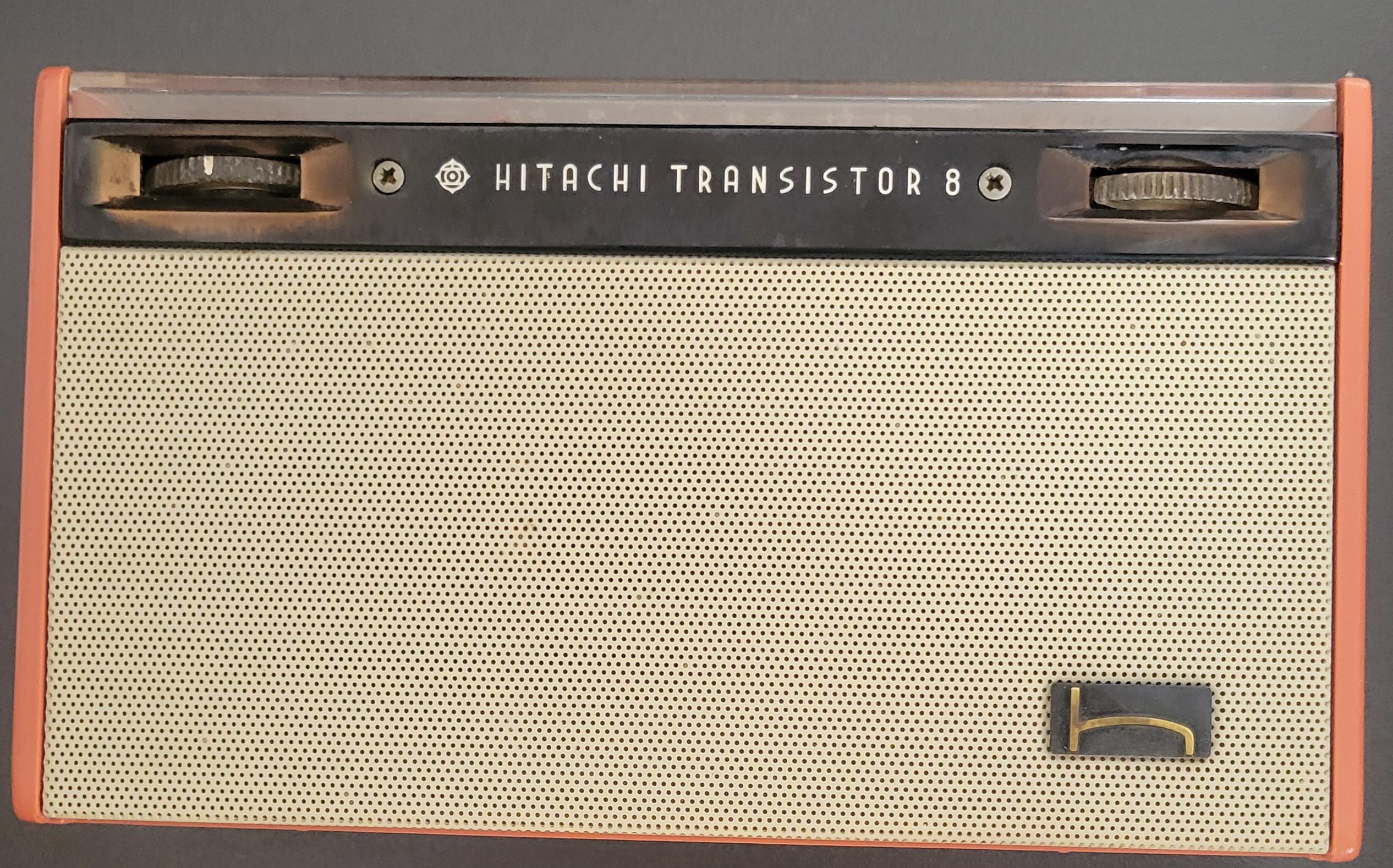Hitachi Kelly Transistor 8 WH-822H