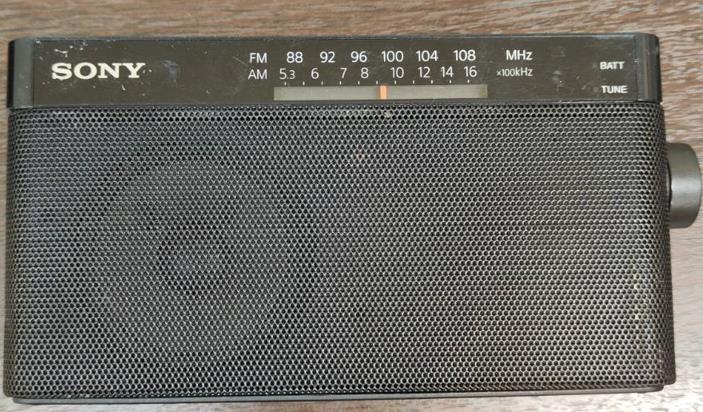 Sony ICF-306