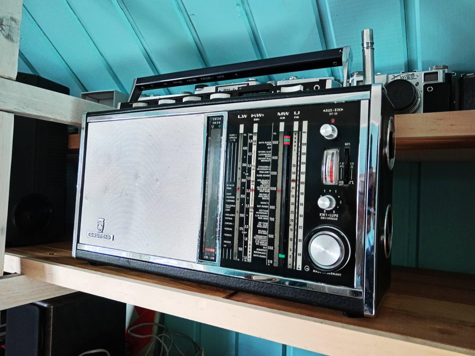 Grundig Satellit Transistor-6001