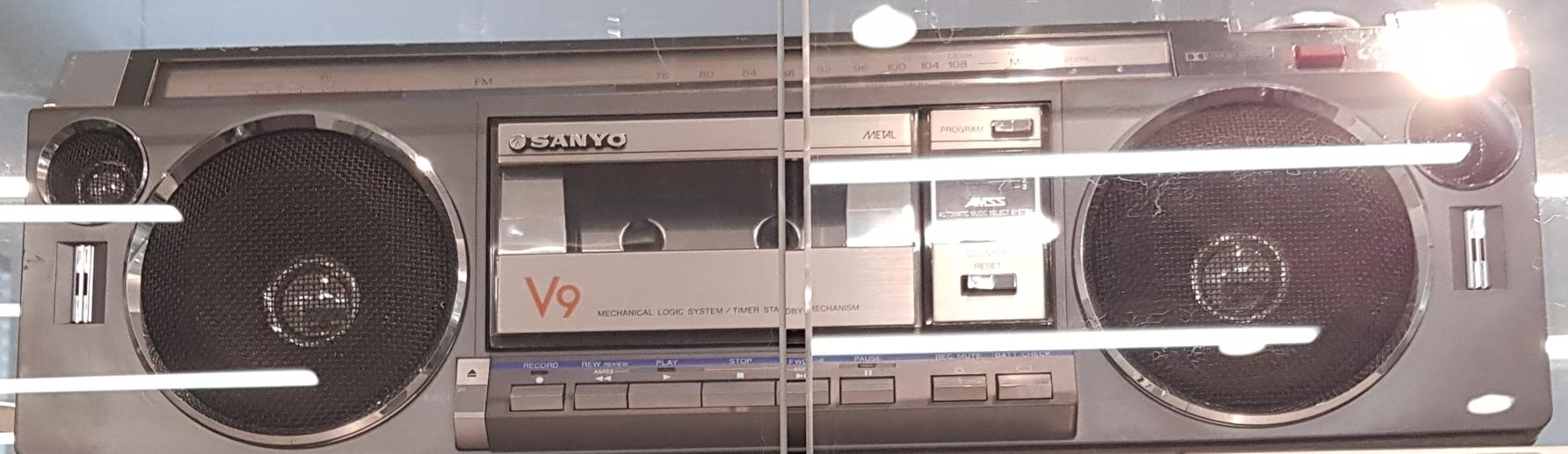 Sanyo MR-V9
