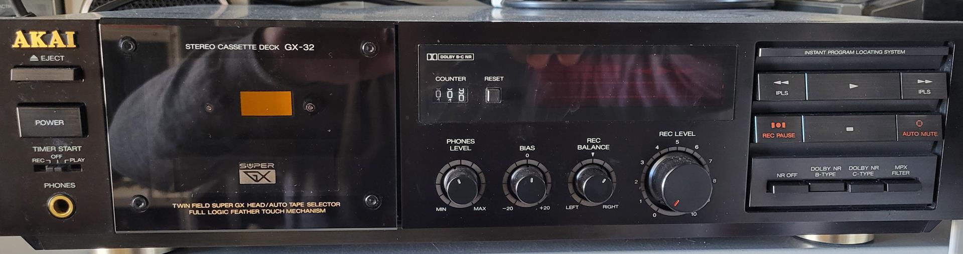 Akai GX-32