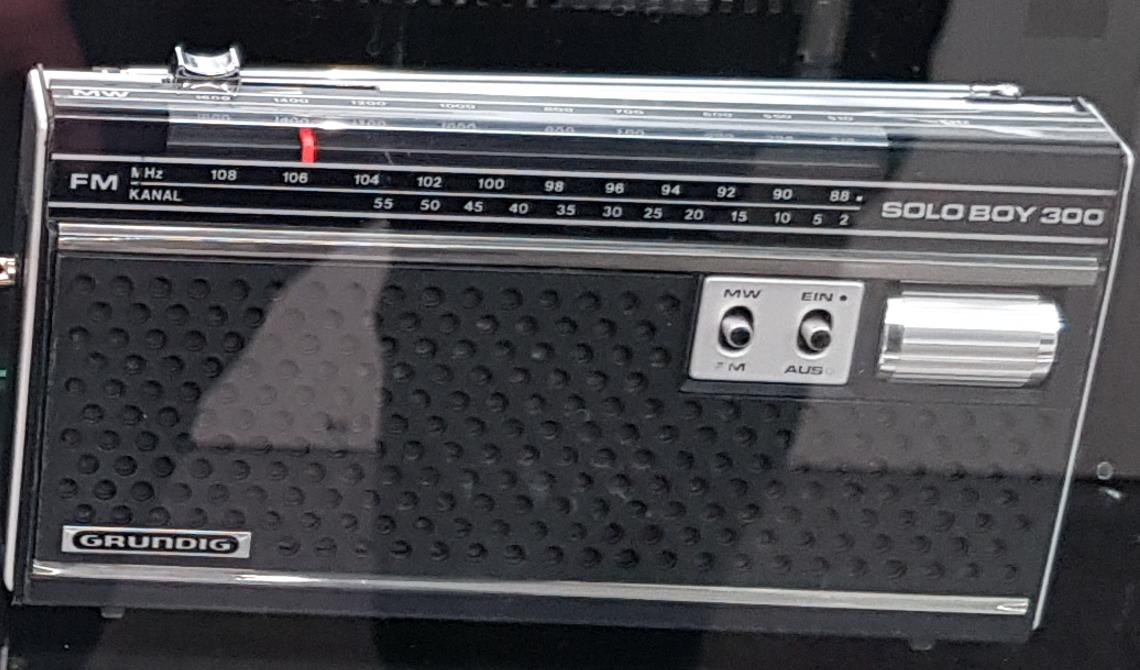 Grundig Solo Boy-300