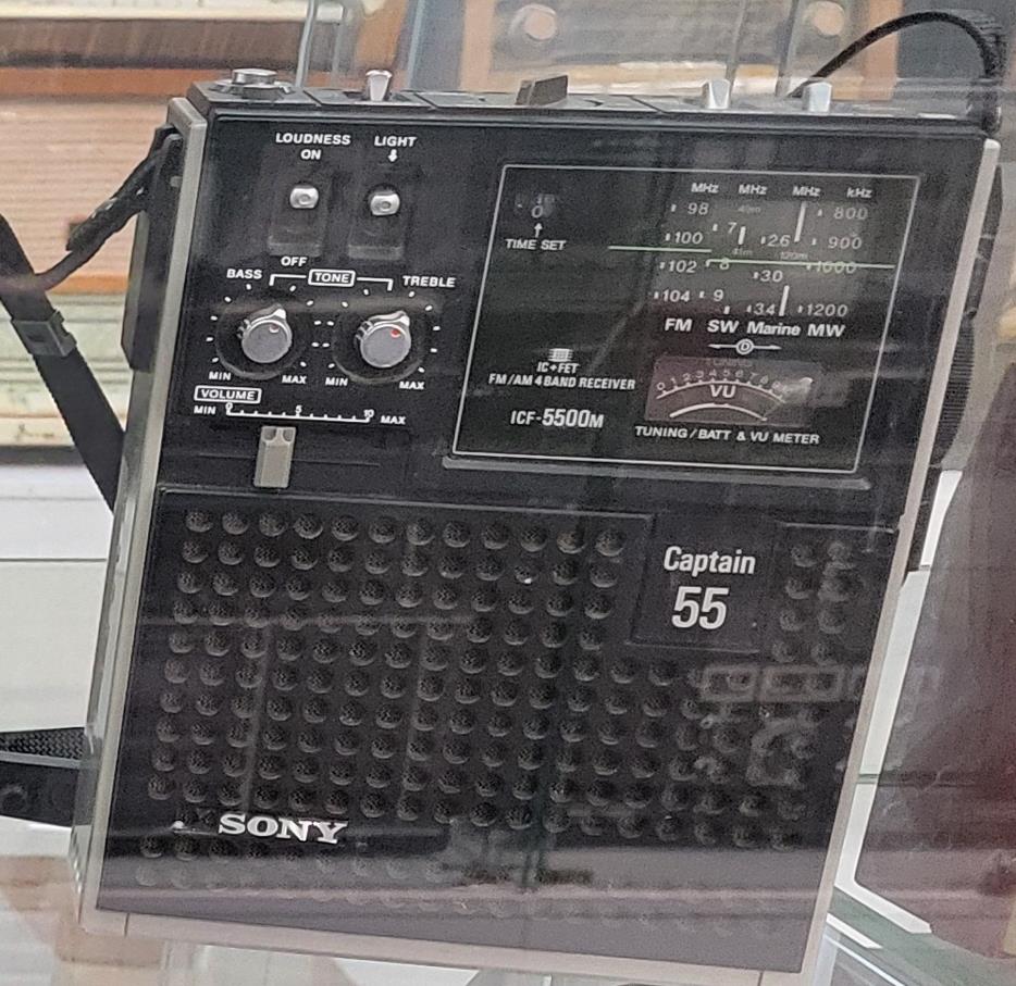 Sony ICF-5500M