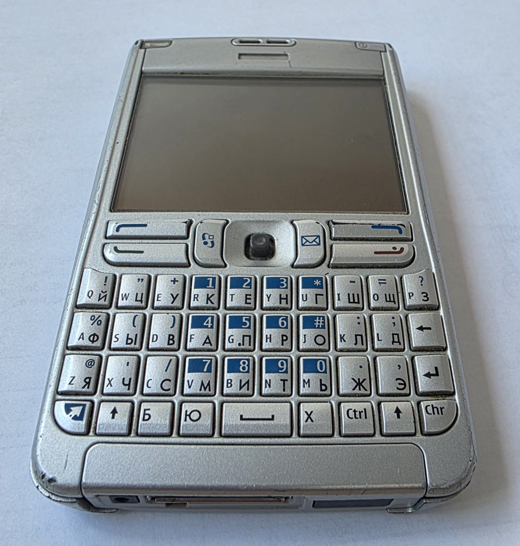 Nokia E61