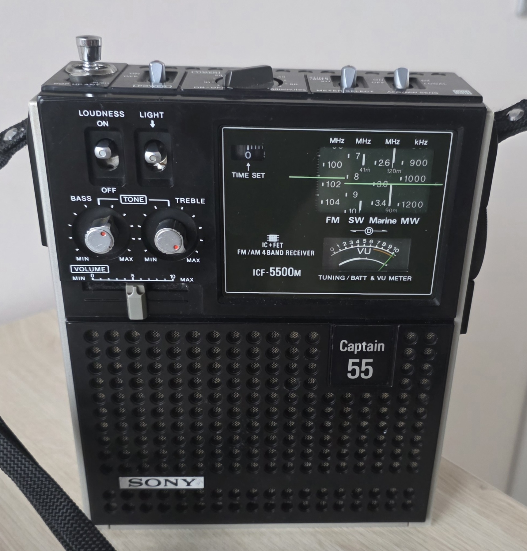 Sony ICF-5500M