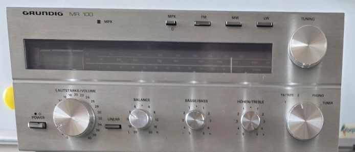 Grundig MR-100